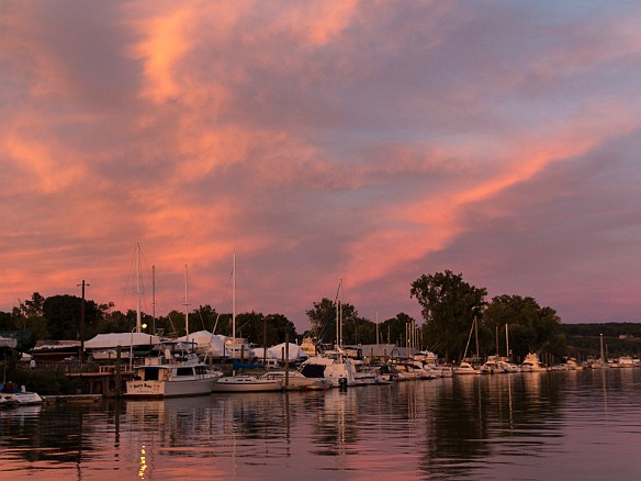 Just as we pull into the marina, the sky lights up even more Sep 14, 2014 7:07 PM