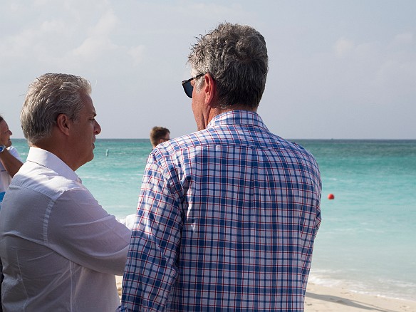 Friday morning was the first day of the Cayman Cookout, beginning with a demo by José Andrés on the beach. Where in the world was José? Eric Ripert and Tony Bourdain were looking out to sea and so was everyone else... Jan 18, 2013 10:02 AM : Anthony Bourdain, Eric Ripert, Grand Cayman