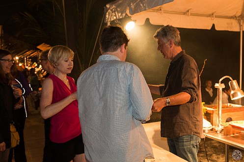 It's Barefoot Barbecue time and Anthony Bourdain is serving up steak skewers. Good, definitely some of the longest lines, but not the best on offer.... Jan 17, 2014 7:56 PM : Anthony Bourdain, Grand Cayman