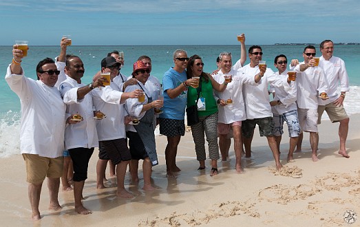 Burgers in Paradise started winding down around 1:30pm with a celebratory cheers from the participating chefs Jan 18, 2014 1:49 PM : Bernard Guillas, Eric Ripert, Grand Cayman, Rainer Zinngrebe, Xavier Saloman : Maxine Klein,David Zeleznik,Daniel Boulud