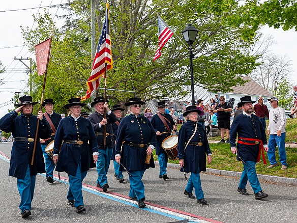 BurningOfTheShips2022-036 The Connecticut Valley Field Music fife and drum corps from Marlborough, CT