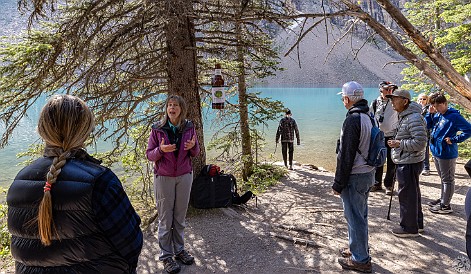 MoraineLake-015 Our entertaining guide for a nature walk along the lake