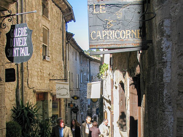Saint Paul de Vence-003 The old village consists of pedestrian-only narrow cobblestone streets and alleyways filled with art galleries and cafés