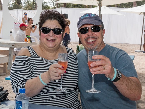 The just released Moet rosé hits the spot on a hot sunny beach day Jan 14, 2017 12:59 PM : David Zeleznik, Maxine Klein