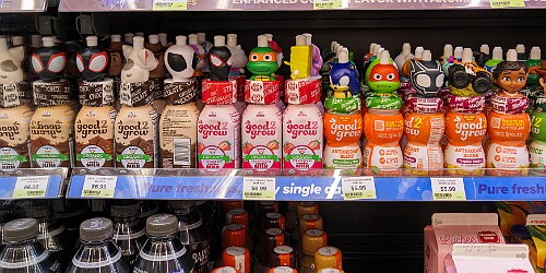 Oahu2026-006 Organic milk cartons for the kiddo's with cartoon and manga sippy straws