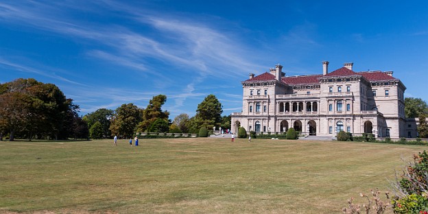 Newport2014-041 Just south of Salve Regina University is The Breakers, the largest of the Newport mansions