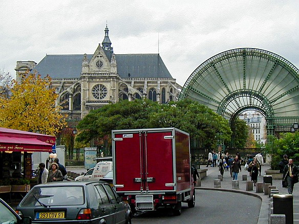 Paris2000-023 The entrance to Les Halles in the 1st, with Église Saint-Eustache in the background