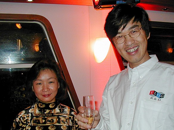 Paris2000-033 Yunpeng Zhao and his wife