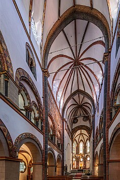 Boppard2025-027 The Church of St. Severus is the third to be built on the same site. Completed in 1236, it is a notable example of Late Romanesque architecture in the...