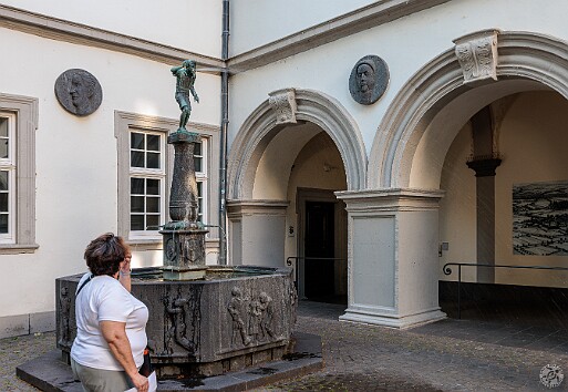 Koblenz2025-036 Max successfully answers the question... the 