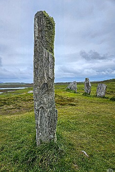 IsleOfLewisHarris2024-021 The Callanish Standing Stones, Calanais in Gaelic, date from 2900 - 2600 BC, making them 5000 years old and older than both Stonehenge and the Pyramids. The...