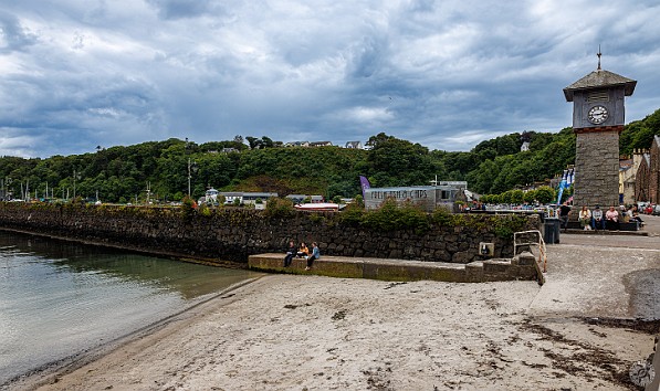 IsleOfMull2024-014 Fisherman's Pier seems to be the center of activity