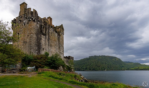 IsleOfSkye2024-013 Eilean Donan Castle is one of the most iconic castles in Scotland, located across a bridge from the Isle of Skye on the mainland. Little did we know until we...