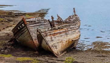 Isle of Mull Tobermory on the Isle of Mull was our first port of call. It was also our first castle and our first whisky distillery...